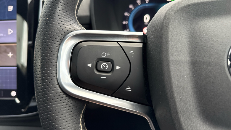 Volvo Xc40 P8 Recharge 300kW 78kWh First Edition 5dr AWD Auto Electric Estate